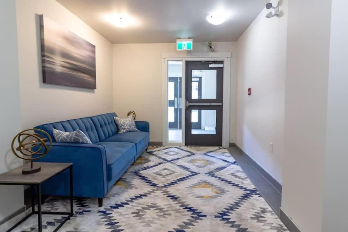 Newly Renovated Modern Condo Near Hospital, Unb Patio & Parking Coffee Saint John Ngoại thất bức ảnh